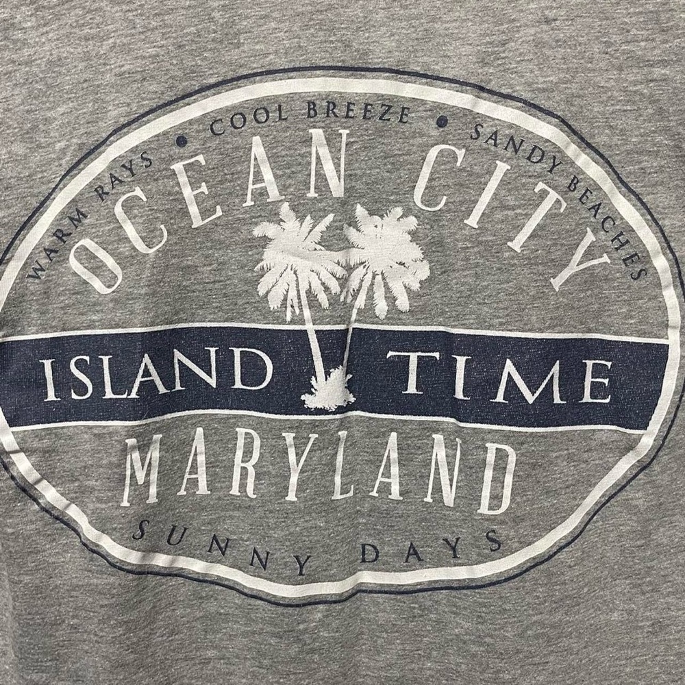 Ocean City Maryland Island Time sunny days short sleeve crewneck casual T-shirt - Picture 5 of 6